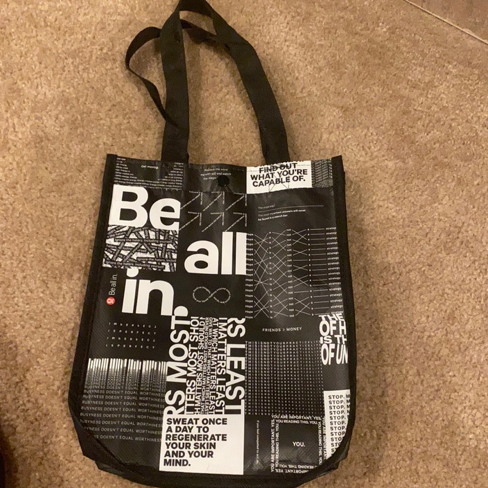 Lululemon small shopping bag